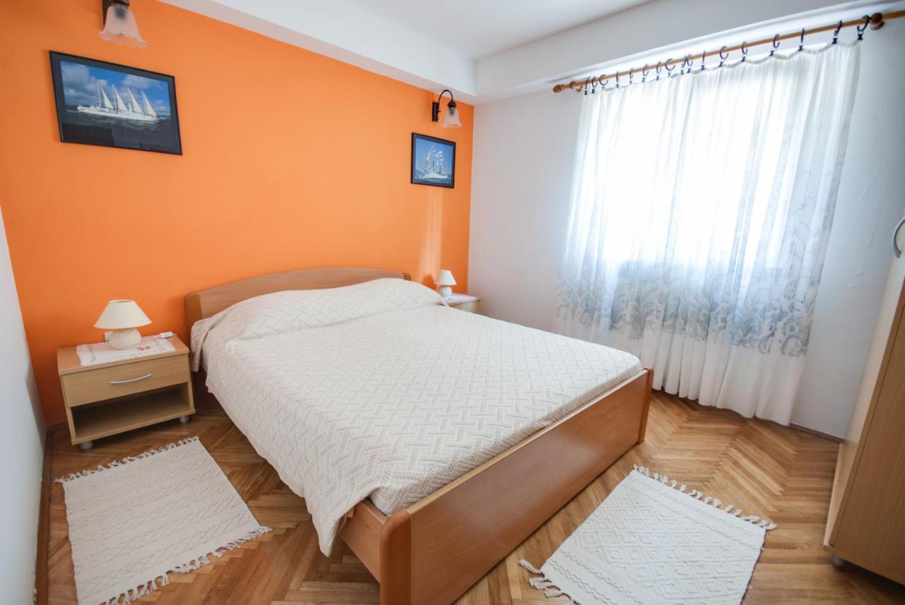 Апартаменты Haus Roko Ровинь Экстерьер фото